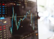 10 Saham Teratas untuk Investasi di Tahun 2023 [Saham Luar Negeri]