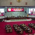Rapat Paripurna ke-6, Fraksi Pendukung DPRD Kalteng Sampaikan Pemandangan Umum terhadap 2 Raperdaa Kalteng