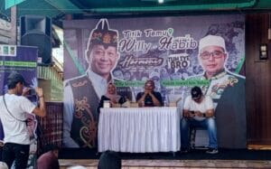 Warga Pahandut Seberang Sambut Pasangan Willy – Habib