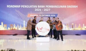 Mewujudkan BPD Resilient Kontributif dan Kompetitif, OJK Luncurkan Roadmap Penguatan BPD 2024-2027