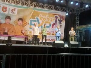 OJK Kalteng Bersama Pemkab Kobar Berikan Literasi Keuangan bagi Pelaku UMKM di Perhelatan KOBAR EXPO 2024