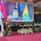 FOTO: Rektor Universitas Palangka Raya, Prof. Dr. Ir. Salampak, M.S. saat menyampaikan sabutan pada Sidang Terbuka Senat Universitas, yang mengaggendakan pengukuhan dua Guru Besar baru ini berlangsung di Aula Rahan, Lantai 2 Gedung Rektorat UPR, Kamis (06/02/2025) pagi.