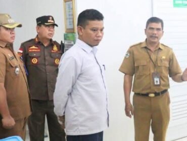 Wabup Katingan, Firdaus saat berkunjung ke Puskesmas Mendawai dalam rangka mengecek sarana dan prasarana di fasilitas kesehatan tersebut, Selasa kemarin, (11/3/2025).