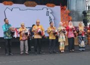 Wali Kota Palangka Raya Resmi Buka Festival Palangka Raya 2025 untuk Perkuat Identitas Budaya Lokal