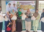 Distribusikan Ikan Patin Segar, Dinas Perikanan Palangka Raya Dorong Pencegahan Stunting Berbasis Gizi Lokal