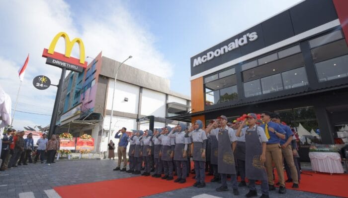 McDonald’s Indonesia Hadir di Pangkalan Bun: Perkuat Komitmen terhadap Pertumbuhan Ekonomi Lokal dan Komunitas