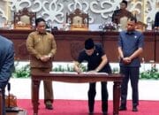 RPJMD Kalteng Disetujui untuk Pembahasan Lanjut, Wagub Tegaskan Komitmen Pemerataan dan Inovasi Daerah