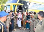 129 Jemaah Haji Barsel Tiba Selamat di Tanah Air