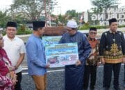 Presiden Prabowo Serahkan Sapi Kurban ke Masjid Kubah Kecubung