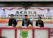 Pengukuhan Tiga Kepala Desa Barito Selatan Perpanjang Masa Jabatan