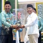 Penyerahan-Piala-750x375