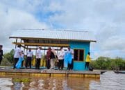 Restocking Ikan Lokal Perkuat Ekosistem Perairan Palangka Raya