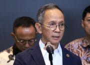 Wujud Tanggungjawab Moral, Ketua Dewan Komisioner Beserta Sejumlah Pejabat Pimpinan OJK Resmi Menyampaikan Pengunduran Dirinya 