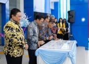 Wamen Fauzan Resmikan Gedung MERC UPR Perkuat Pendidikan Kedokteran