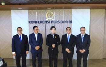 DPR RI Tetapkan Lima Nama Dewan Komisioner, Friderica Widyasari Dewi Pimpin OJK Periode Baru