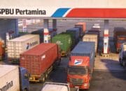 Harga Solar Industri Melonjak Picu Antrean SPBU Mengular 