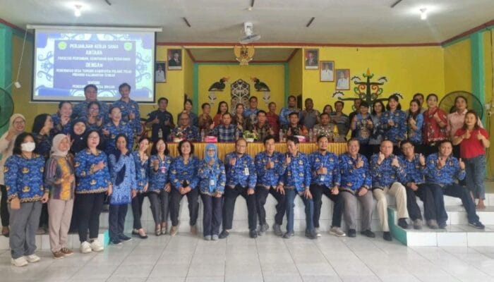 Kembangkan Potensi Lokal, FPKP UPR Resmi Gandeng Desa Tuwung