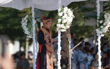 Upacara Hardiknas Soroti Sinergi Pendidikan, Lingkungan, dan Otonomi Daerah