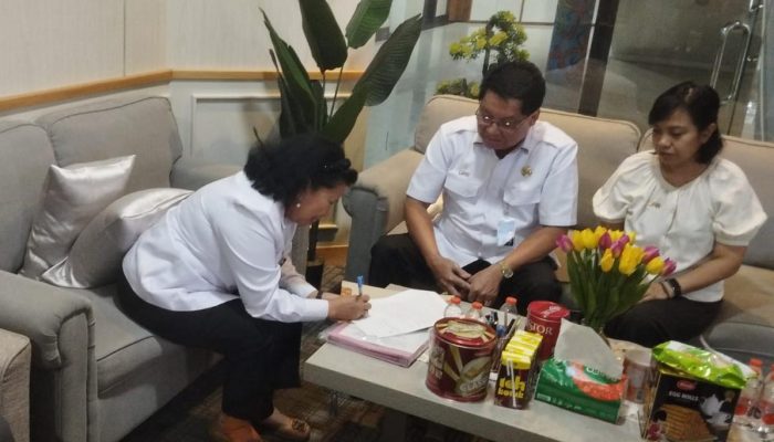 Membangun UPR sebagai episentrum Inovasi global, Natalina Asi Resmi Daftarkan Diri Jadi Calon Rektor 2026-2030
