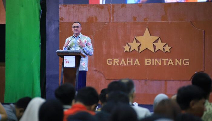 OJK Perkuat Investor Muda Indonesia Melalui Edukasi Pasar Modal