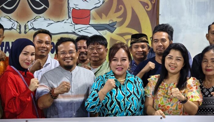 Warga Menteng XII Sampaikan Keluhan Jalan dan Drainase saat Reses Perseorangan FDA