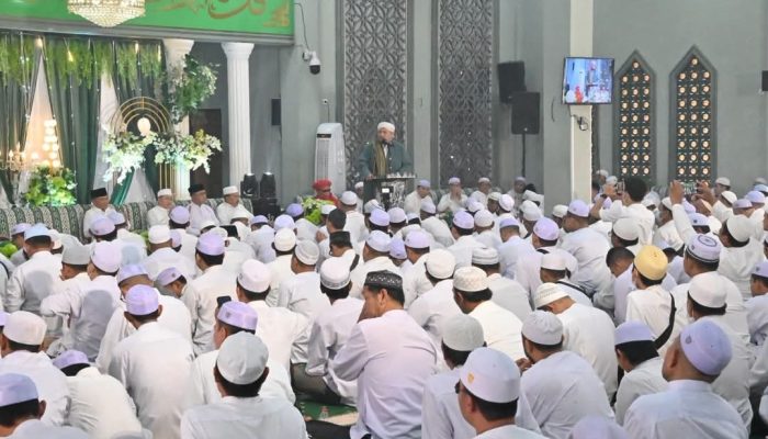 Maulid Nabi Jadi Penguat Karakter Santri, Agustiar Ajak Bersatu Jaga Kalteng dari Karhutla