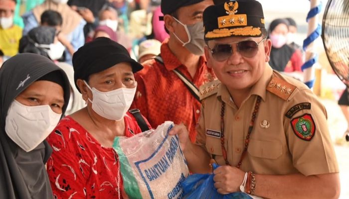 Hadapi Karhutla dan Kekeringan, Agustiar Pastikan Bantuan Menjangkau Warga Palangka Raya