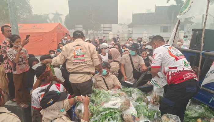Tani Merdeka dan APPSI Bantu Warga Terdampak Karhutla