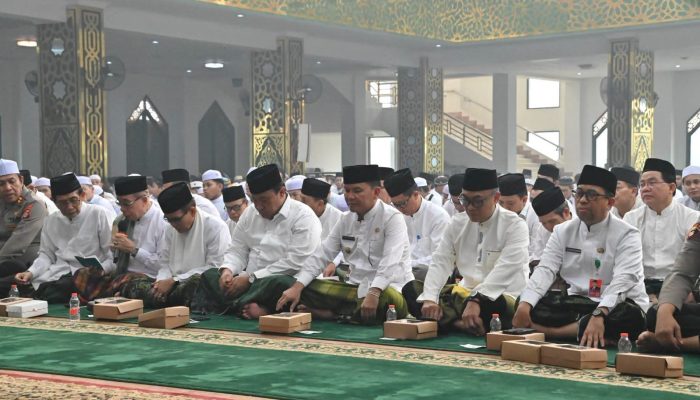 Doa Ribuan Warga Menggema di Hari Santri, Gubernur Kalteng: Semoga Hujan Segera Turun